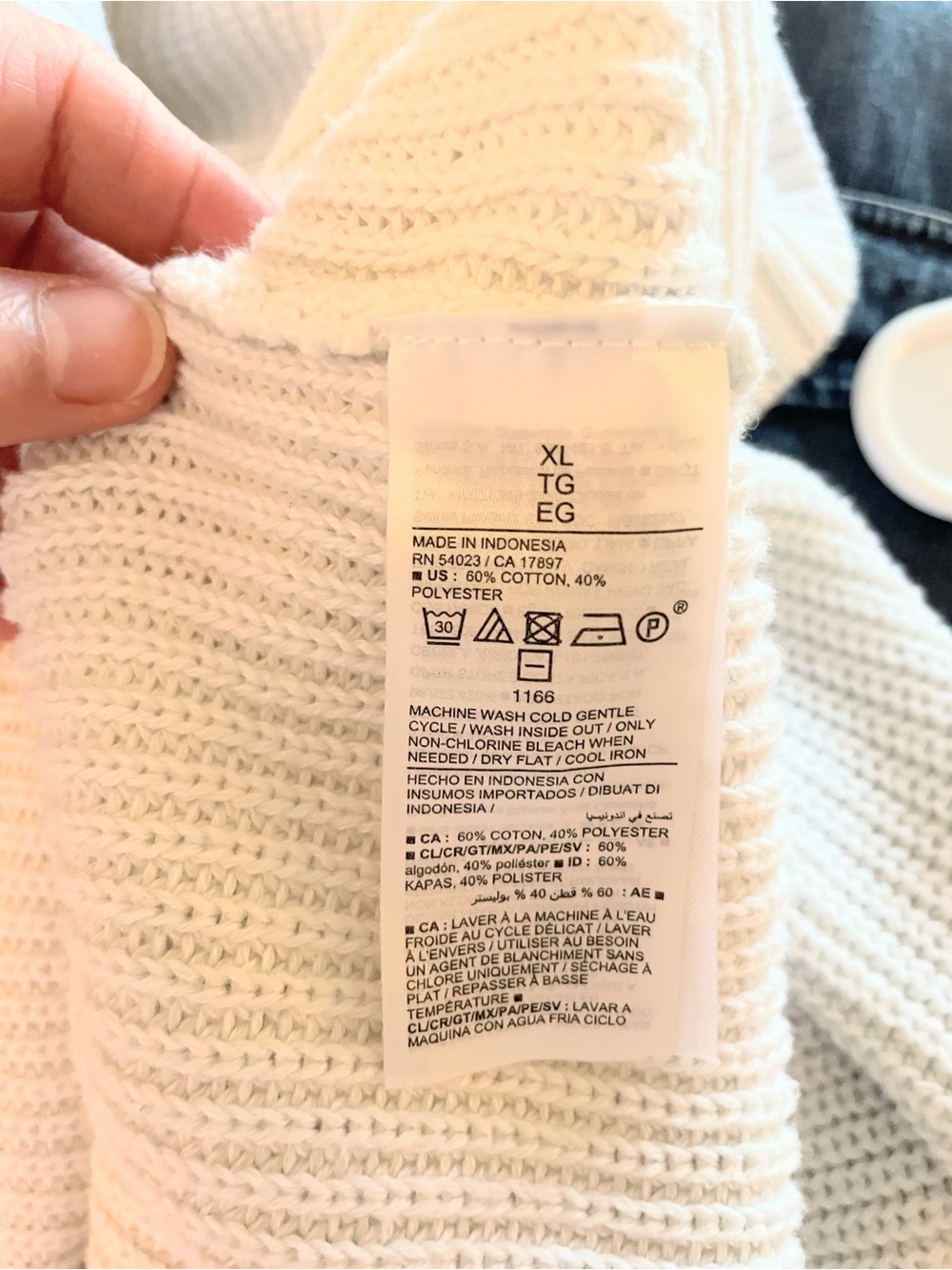 Old Navy Shaker Knit Halter Sweater Tank XL Calla Lily - Picture 8 of 9